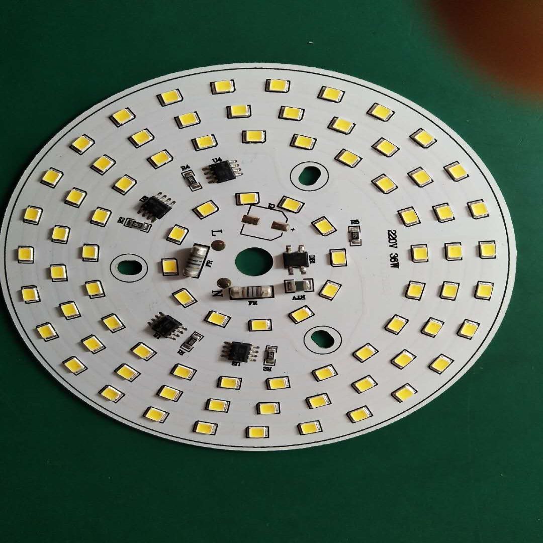 LED光源常见的发黑原因